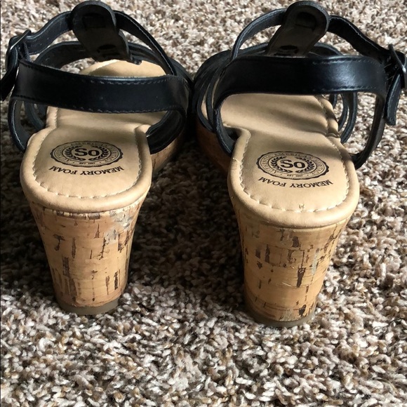 Black Wedge Shoes - Picture 4 of 6